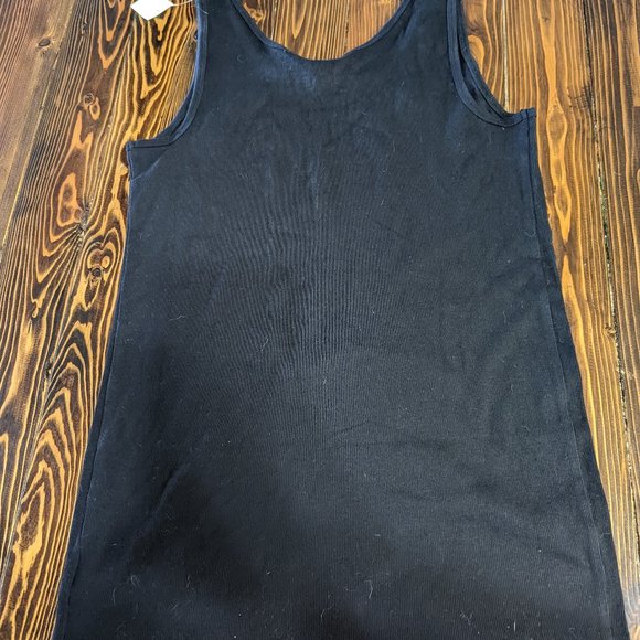 NWT Motherhood Maternity Due in January Tank - Picture 3 of 6